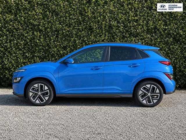 Hyundai KONA 64kWh Premium SUV 5dr Electric Auto (10.5kW Charger) (204 ps)