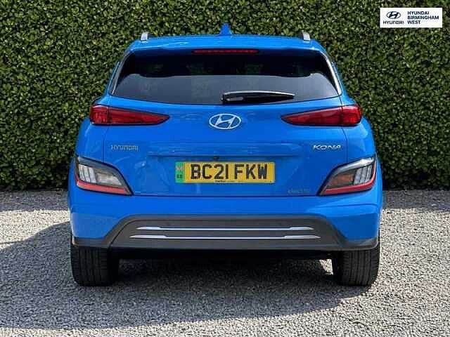 Hyundai KONA 64kWh Premium SUV 5dr Electric Auto (10.5kW Charger) (204 ps)