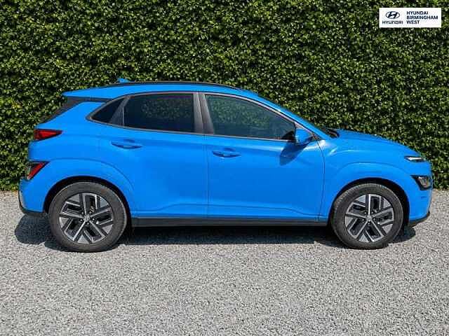 Hyundai KONA 64kWh Premium SUV 5dr Electric Auto (10.5kW Charger) (204 ps)