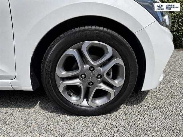 Hyundai i20 1.2 Play Hatchback 5dr Petrol Manual Euro 6 (s/s) (84 ps)