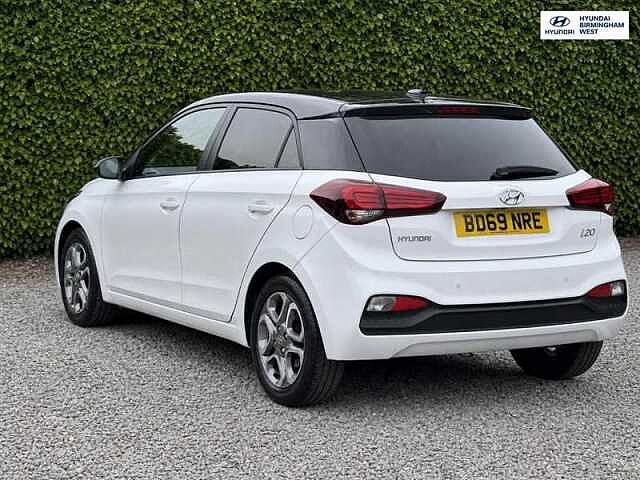 Hyundai i20 1.2 Play Hatchback 5dr Petrol Manual Euro 6 (s/s) (84 ps)