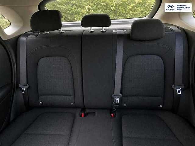 Hyundai KONA 1.6 h-GDi Premium SUV 5dr Petrol Hybrid DCT Euro 6 (s/s) (141 ps)
