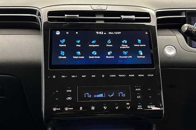 Hyundai TUCSON 1.6 h T-GDi Premium SUV 5dr Petrol Hybrid Auto Euro 6 (s/s) (230 ps)