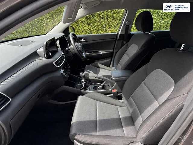 Hyundai TUCSON 1.6 GDi SE Nav SUV 5dr Petrol Manual Euro 6 (s/s) (132 ps)