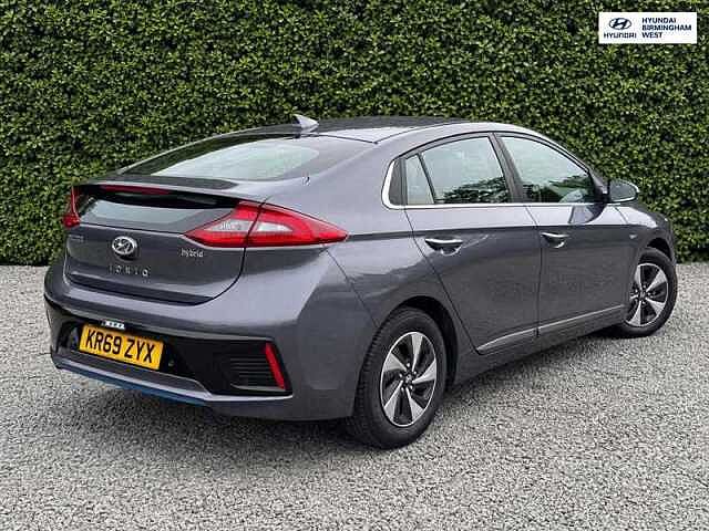Hyundai IONIQ 1.6 h-GDi GPF Premium SE Hatchback 5dr Petrol Hybrid DCT Euro 6 (s/s) (141 ps)