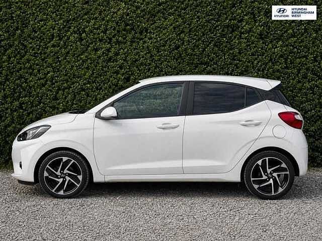 Hyundai I10 1.2 Premium Hatchback 5dr Petrol Auto Euro 6 (s/s) (84 ps) White