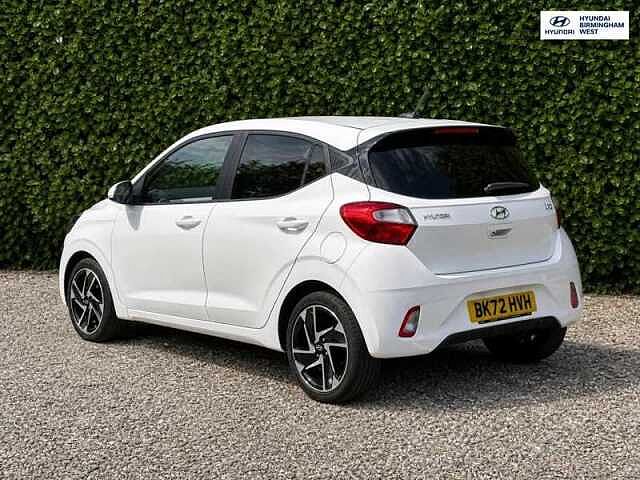 Hyundai I10 1.2 Premium Hatchback 5dr Petrol Auto Euro 6 (s/s) (84 ps) White