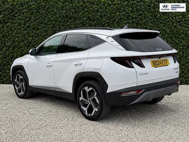 Hyundai TUCSON 1.6 h T-GDi Ultimate SUV 5dr Petrol Hybrid Auto Euro 6 (s/s) (230 ps) White