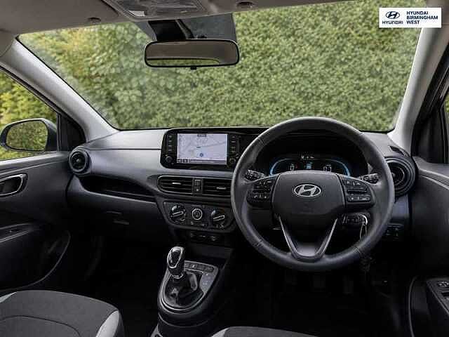 Hyundai I10 1.0 Advance Hatchback 5dr Petrol Auto Euro 6 (s/s) (63 ps) Black