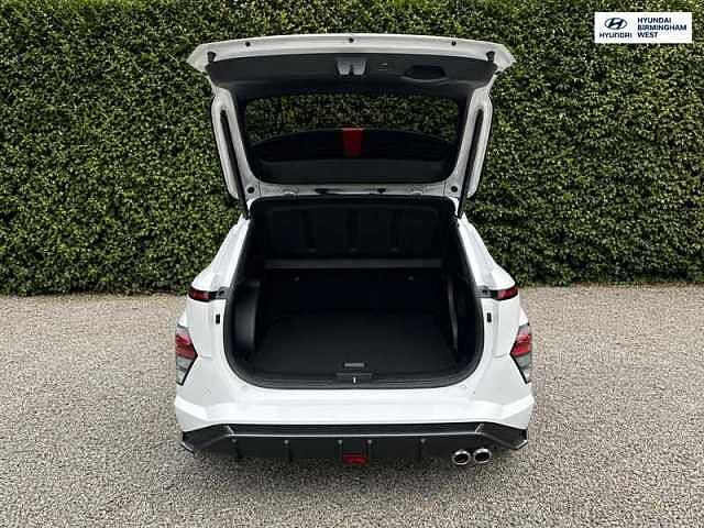 Hyundai KONA 1.6 h-GDi N Line S SUV 5dr Petrol Hybrid DCT Euro 6 (s/s) (141 ps) White