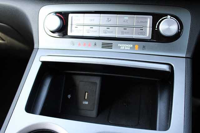 Hyundai KONA 64kWh Ultimate Auto 5dr (10.5kW Charger)