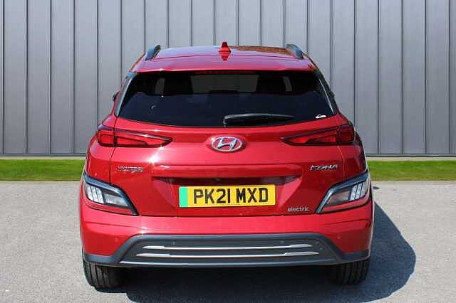 Hyundai KONA 64kWh Ultimate Auto 5dr (10.5kW Charger)