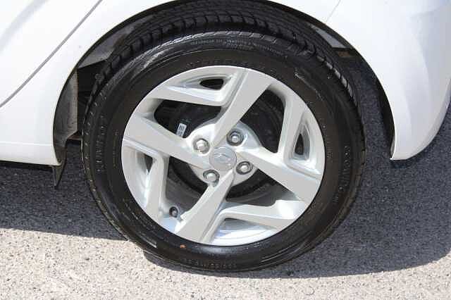 Hyundai I10 1.2 SE Connect Auto Euro 6 (s/s) 5dr White