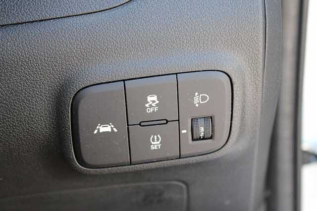Hyundai I10 1.2 SE Connect Auto Euro 6 (s/s) 5dr White