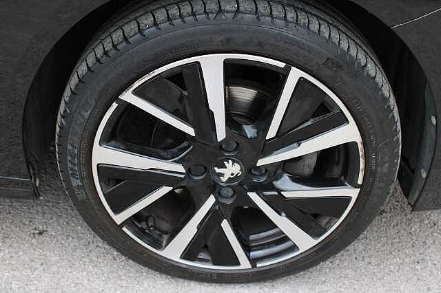 Peugeot 208 1.2 PureTech Allure EAT Euro 6 (s/s) 5dr