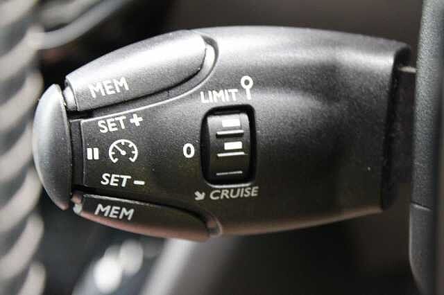 Peugeot 208 1.2 PureTech Allure EAT Euro 6 (s/s) 5dr