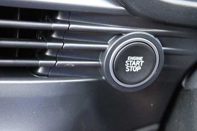 Hyundai BAYON 1.0 T-GDi Tech Line Euro 6 (s/s) 5dr Red