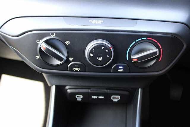 Hyundai I20 1.0 T-GDi Black Line Euro 6 (s/s) 5dr Black
