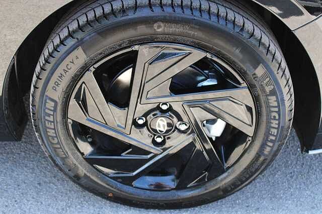 Hyundai I20 1.0 T-GDi Black Line Euro 6 (s/s) 5dr Black