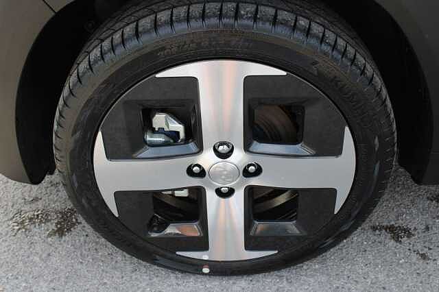 Hyundai INSTER Long Range 49kWh 02 Auto 5dr