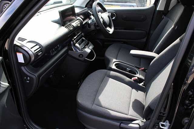 Hyundai INSTER Long Range 49kWh 02 Auto 5dr