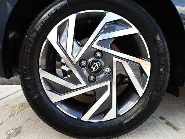 Hyundai i20 1.0 T-GDi DCT 2025MY Advance