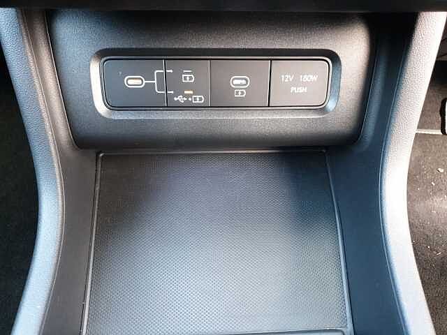 Hyundai TUCSON 1.6T Hybrid Premium 5dr Auto White