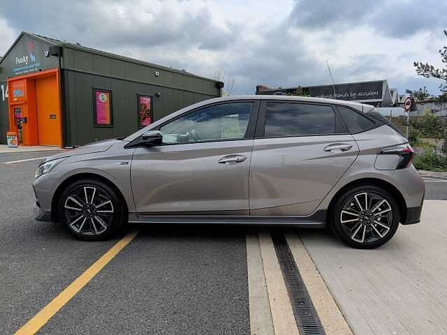 Hyundai I20 1.0T GDi 48V MHD 120 N Line 5dr DCT Brown