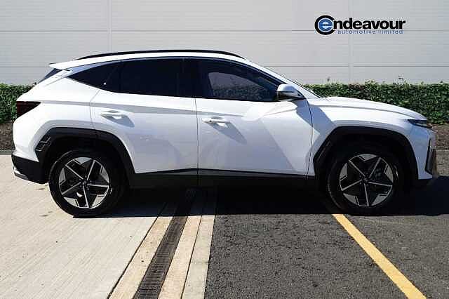 Hyundai TUCSON 1.6T Hybrid Premium 5dr Auto White
