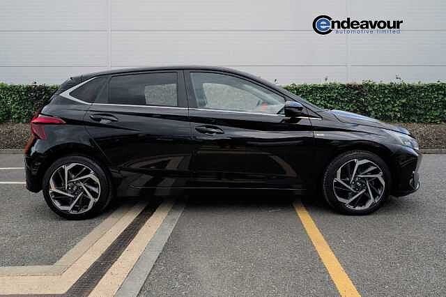 Hyundai I20 1.0T GDi 48V MHD Premium 5dr DCT Black