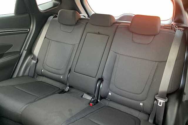 Hyundai TUCSON 1.6 TGDi SE Connect 5dr 2WD Red