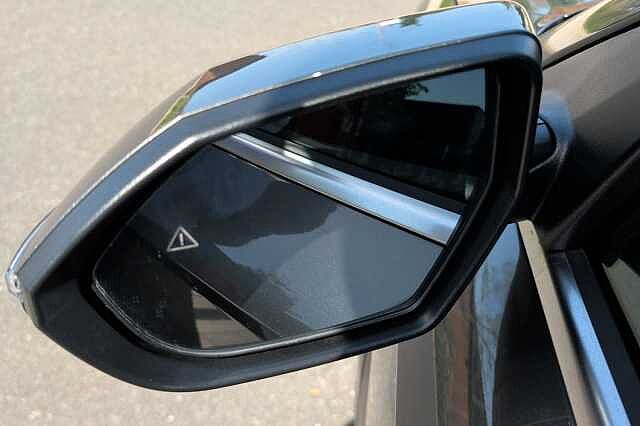 Hyundai KONA 1.6T 138 Ultimate 5dr DCT + LUX