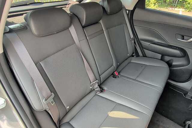 Hyundai KONA 1.6T 138 Ultimate 5dr DCT + LUX
