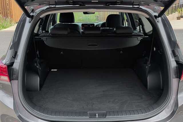 Hyundai SANTA FE 1.6 TGDi Hybrid Ultimate 5dr 4WD Auto