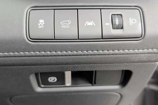 Hyundai SANTA FE 1.6 TGDi Hybrid Ultimate 5dr 4WD Auto