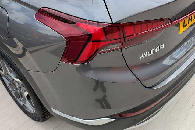 Hyundai SANTA FE 1.6 TGDi Hybrid Ultimate 5dr 4WD Auto