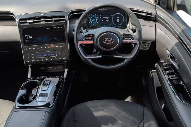 Hyundai TUCSON 1.6 TGDi Plug-in Hybrid Premium 5dr 4WD Auto