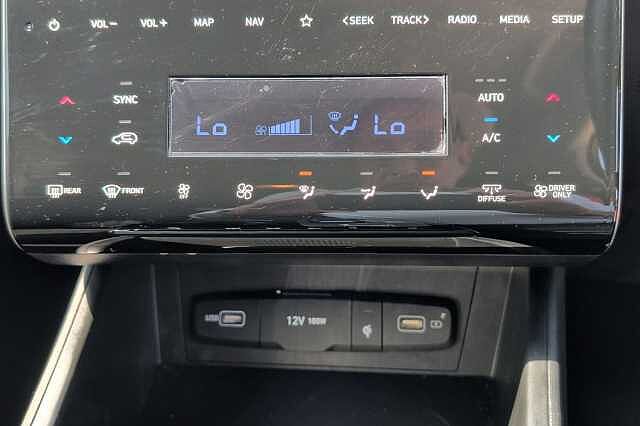Hyundai TUCSON 1.6 TGDi Plug-in Hybrid Premium 5dr 4WD Auto