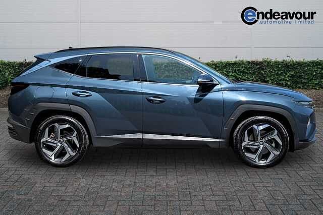Hyundai TUCSON 1.6 TGDi Plug-in Hybrid Premium 5dr 4WD Auto
