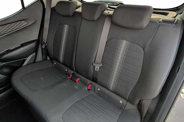 Hyundai i10 1.0 MPi Premium 5dr