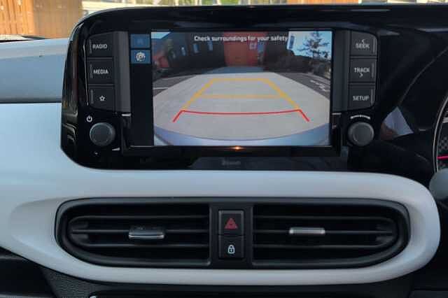 Hyundai i10 1.0 MPi Premium 5dr