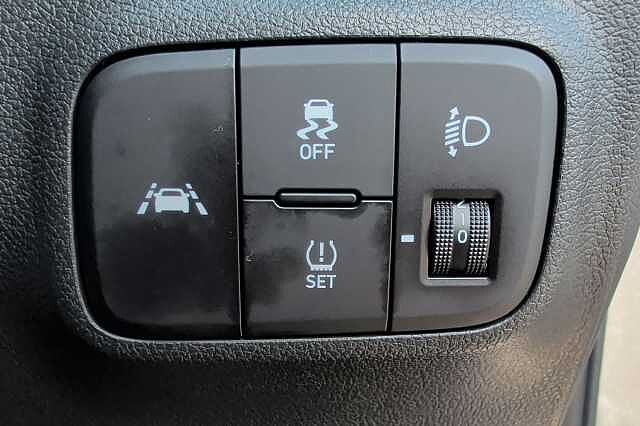 Hyundai i10 1.0 MPi Premium 5dr
