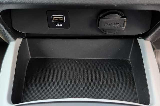 Hyundai i10 1.0 MPi Premium 5dr