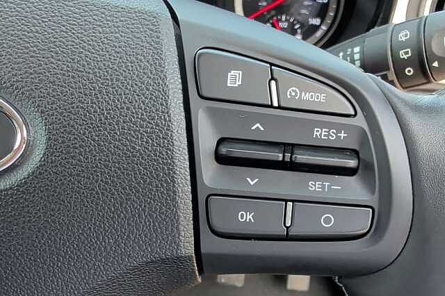 Hyundai i10 1.0 MPi Premium 5dr
