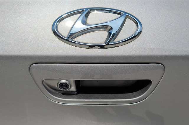 Hyundai i10 1.0 MPi Premium 5dr