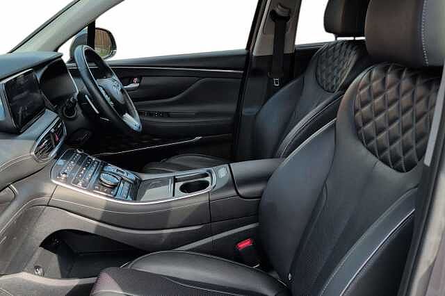 Hyundai SANTA FE 1.6 TGDi Hybrid Ultimate 5dr 4WD Auto