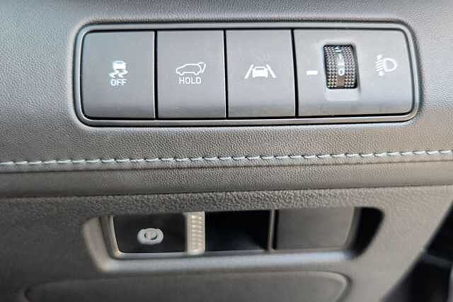 Hyundai SANTA FE 1.6 TGDi Hybrid Ultimate 5dr 4WD Auto