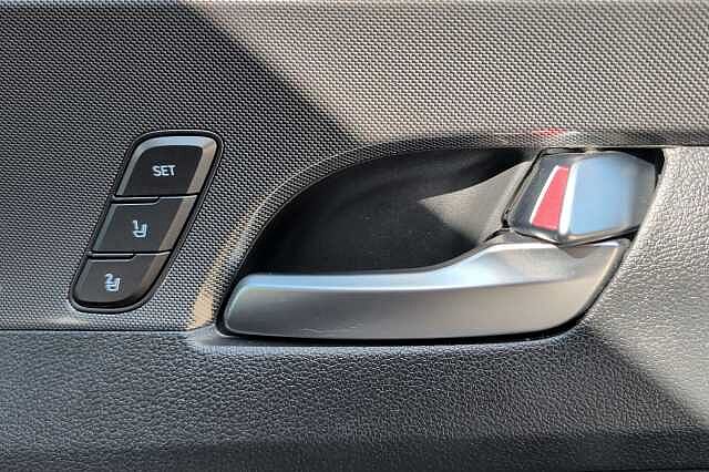 Hyundai SANTA FE 1.6 TGDi Hybrid Ultimate 5dr 4WD Auto