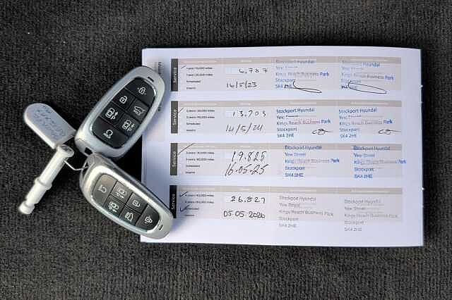 Hyundai SANTA FE 1.6 TGDi Hybrid Ultimate 5dr 4WD Auto