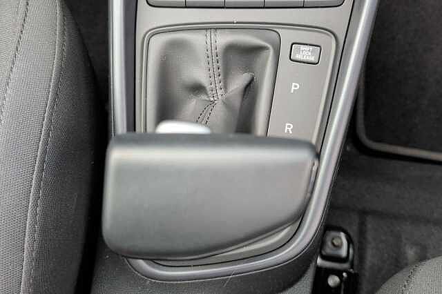 Hyundai i20 1.0T GDi 90 Tech Line 5dr DCT